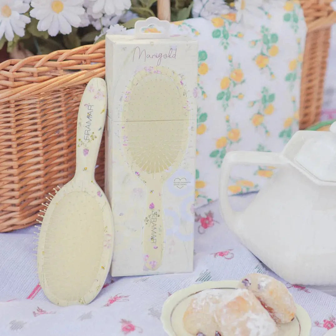 Detangler Brush Marigold